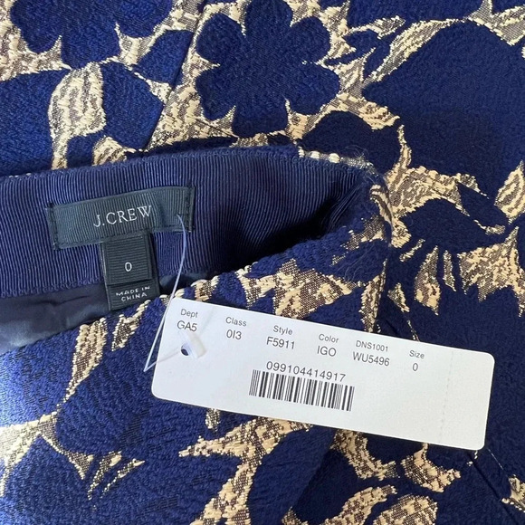 J. Crew Pencil Skirt Textured Navy & Gold Floral Print | Women’s Size 0 NWT - Picture 6 of 6